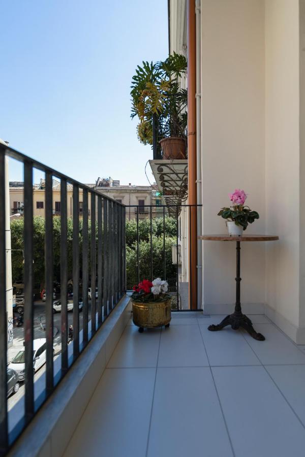 Ai Bastioni Del Massimo Bed and Breakfast Palermo Exterior foto